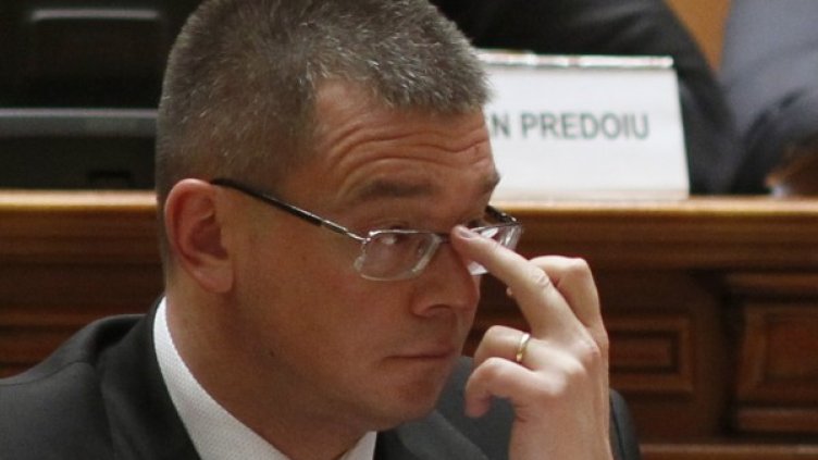 Кабинетът на Унгуряну не оцеля след вота на недоверие. Снимка: Reuters