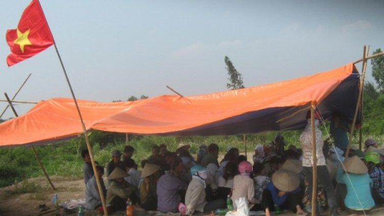 Американец от виетнамски произход е задържан във Виетнам "за тероризъм". Снимка: архив, Reuters