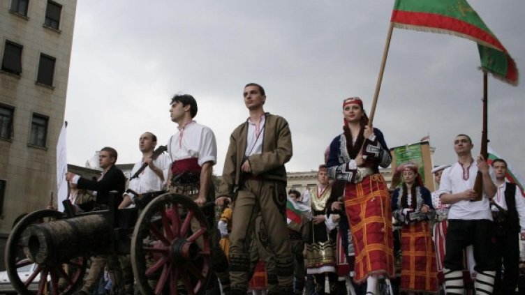 България си спомня за героите от Априлското въстание. Снимка: Булфото