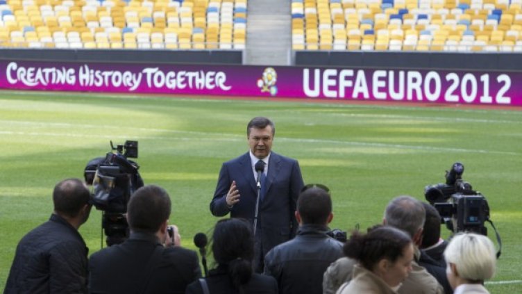 Ще стане ли Евро 2012 жертва на политиката? Снимка: Reuters