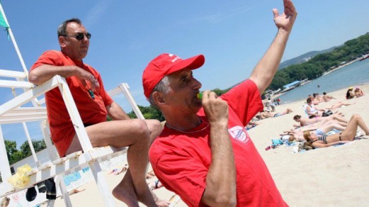 През новия сезон се забелязва събуждане на интереса на спасителите за работа по родното Черноморие. Снимка: Impact Press Group