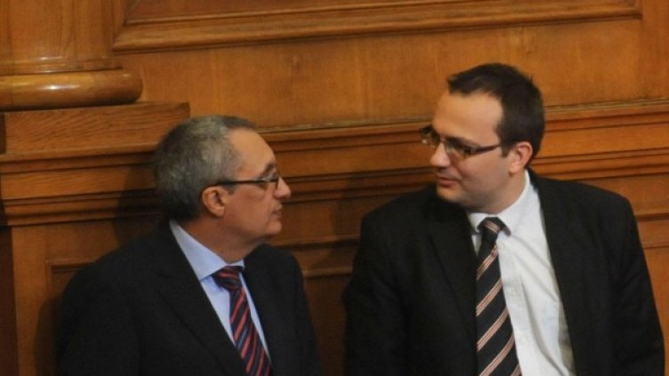 Засега Костов и Димитров са само сгодени. Снимка: архив, Булфото