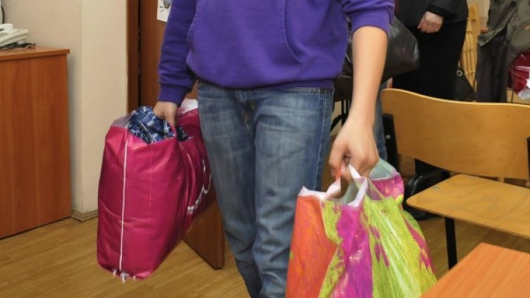 Все повече българи са готови да станат приемни родители. Снимка: Архив Булфото