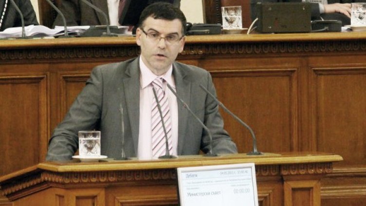 Вицепремиерът Симеон Дянков защити реформите в НС. Снимка: архив, БТА