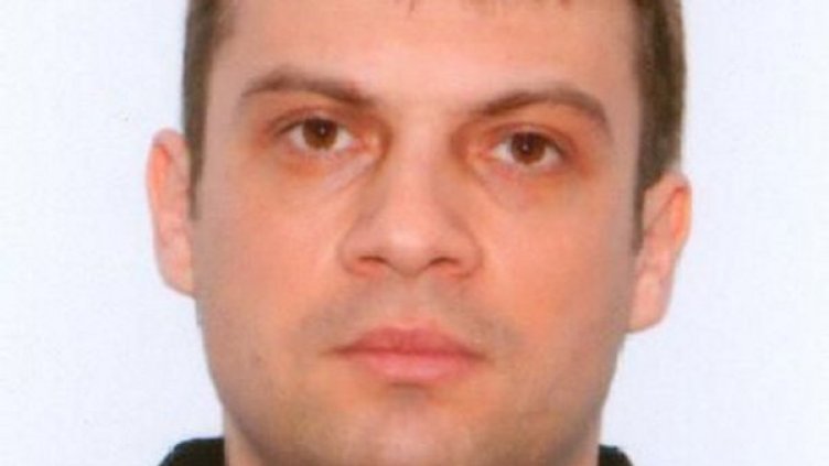 Първата официална снимка на Таки се появи на сайта на Интерпол.