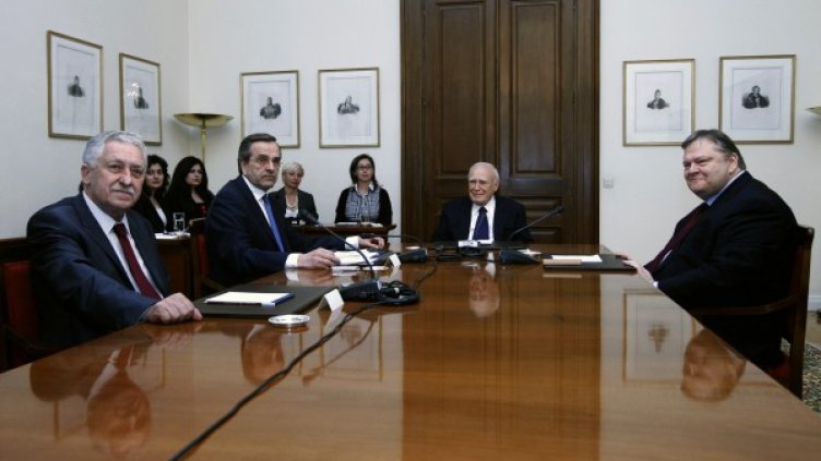 Продължават преговорите за сформиране на кабинет. Снимка: Reuters