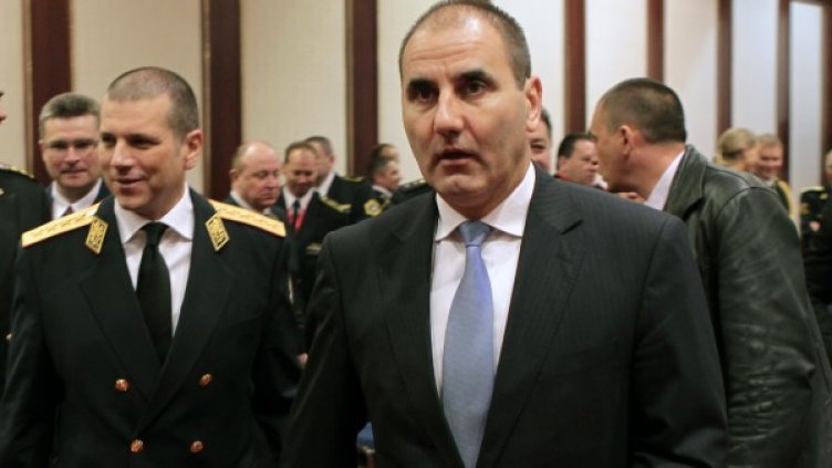 Калин Георгиев и Цветан Цветанов на международна конференция. Снимка: БТА