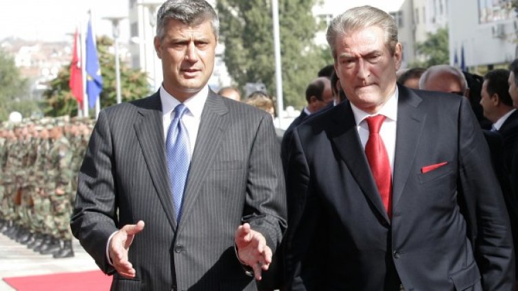 Хашим Тачи и Сали Бериша. Снимка: архив, Reuters