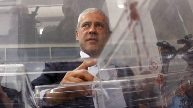 Тадич гласува на първия тур на 6 май. Снимка: Reuters