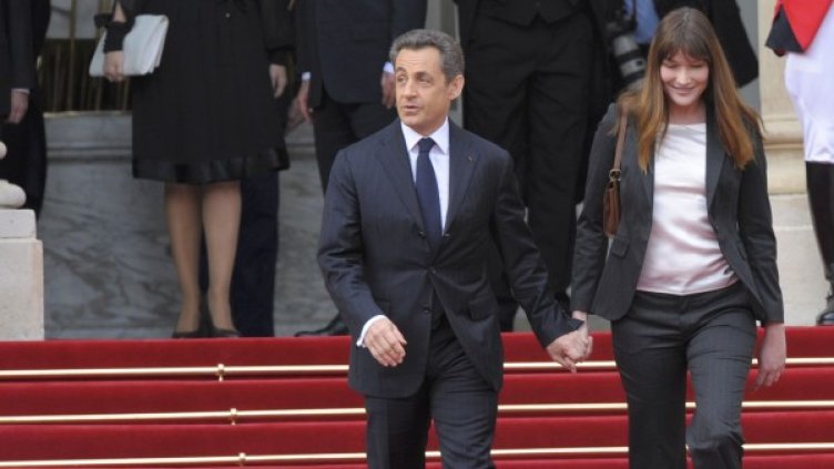 Саркози и съпругата му се върнаха към обикновения начин на живот. Снимка: Reuters