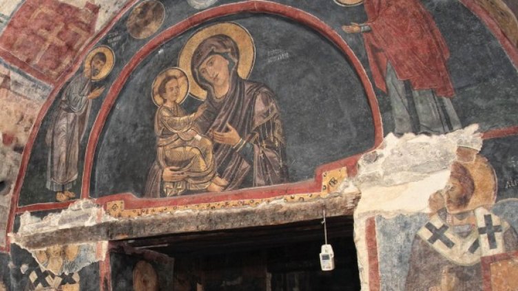 Стенописите в Боянската църква не са тежко пострадали. Снимка: Impact press group