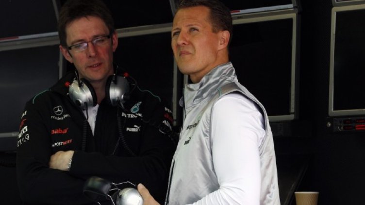 Шумахер бе най-бърз, но няма да стартира от първата решетка. Снимка: Reuters