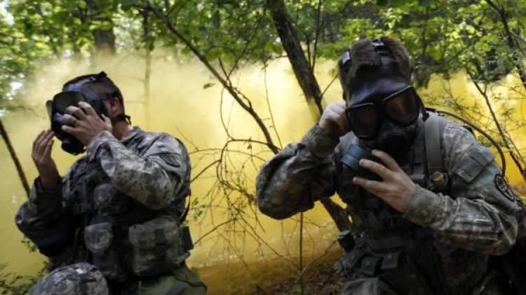 Американски войници, базирани в Южна Корея, участват в учение край демилитаризираната зона. Снимка: архив, Reuters