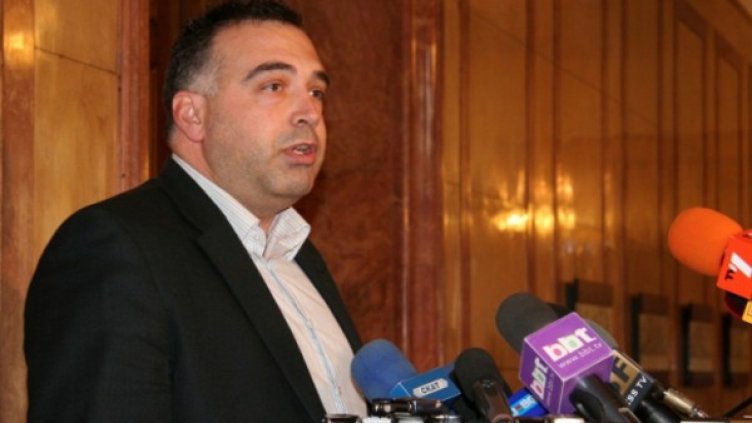 Червеният депутат Антон Кутев. Снимка: архив, БСП