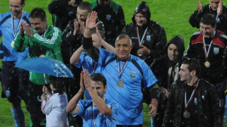 Премиерът Борисов благодари на публиката за подкрепата. Снимка: Булфото