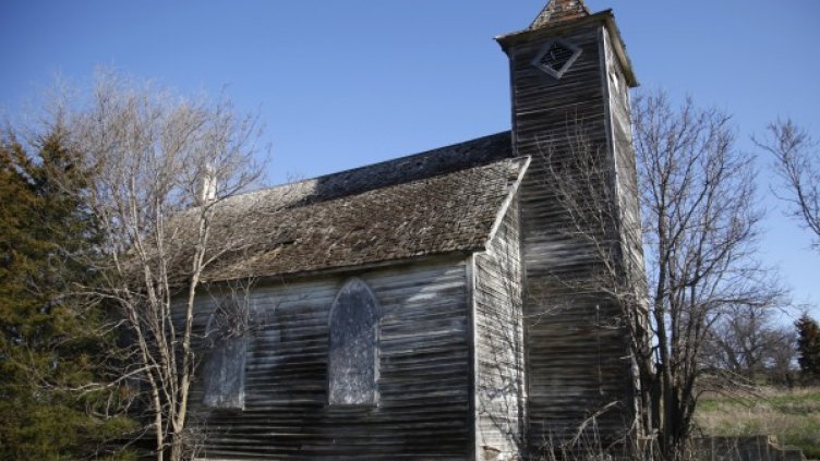 Църквата в Бинш не е единствения такъв случай. Снимка: Reuters