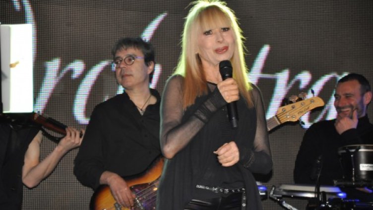 Август ще е доста натоварен за Лили Иванова. Снимка: Dnes.bg