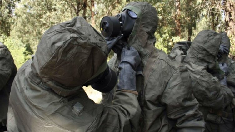 Израелски военни изразиха тревога, че химическите оръжия могат да попаднат в ръцете на Хизбула. Снимка: архив, Reuters