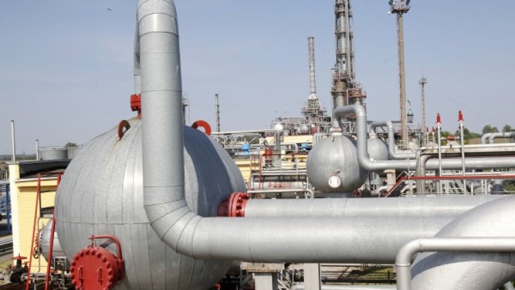 Вместо да поевтинее, природният газ ще поскъпне. Снимка: архив, Reuters