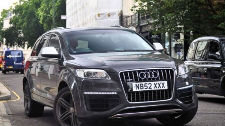 Нападателят на Дания Никлас Бендтнер залага на Audi Q7 V12 TDI. Снимка: AutoMedia.bg