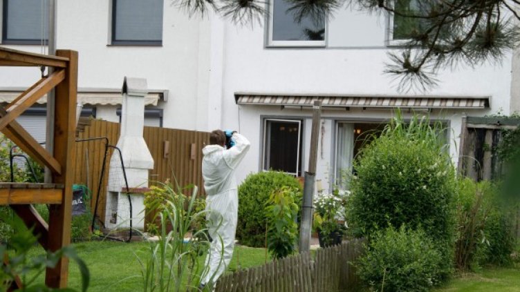 Къщата, в която са станали зловещите убийства. Снимка: БТА