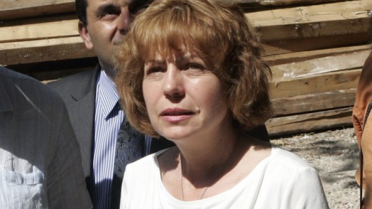 Йорданка Фандъкова смята, че 4000 кучета ще бъдат прибрани в приюти. Снимка: БТА