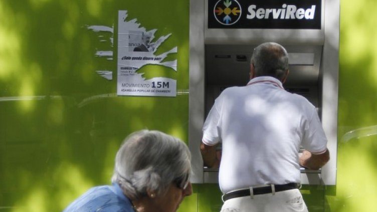 Българите са в следствения арест. Снимка: Reuters