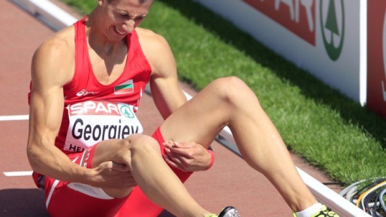 Контузията на десния крак на Георги Георгиев втрещи българите и приятелите на леката атлетика. Снимка: Reuters