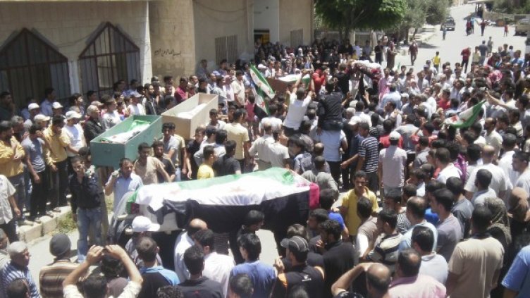 В Сирия няма почивен ден за погребенията. Снимка: Reuters