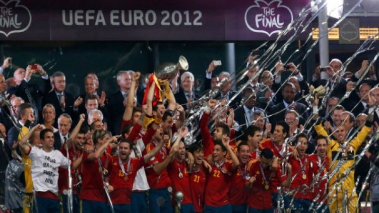 Испания във възторг – ликува до зори. Сълзи в Италия