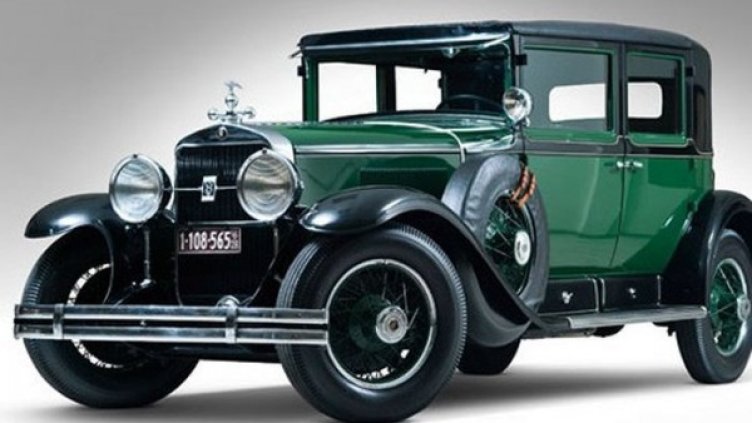 Снимка: RM Auctions