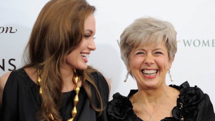 Пред обективите Анджи и Джейн демонстрират топли отношения. Снимка: Getty Images/Guliver Photos