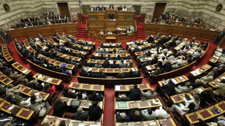 Парламентът в Атина. Снимка: архив, Reuters