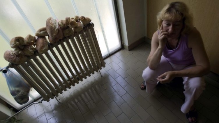 По-малко хора ползват парно  - по-високи смети. Снимка: Reuters