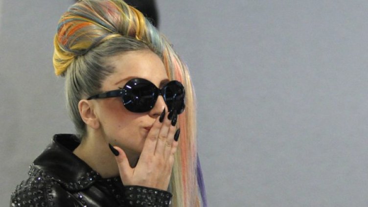 Лейди Гага ще прекарва част от свободното си време на о. Крит. Снимка: Reuters