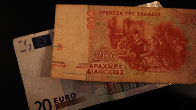 Германски депутат иска Гърция да изплаща половината от пенсиите и заплатите в драхми. Снимка: Getty Images/Guliver Photos