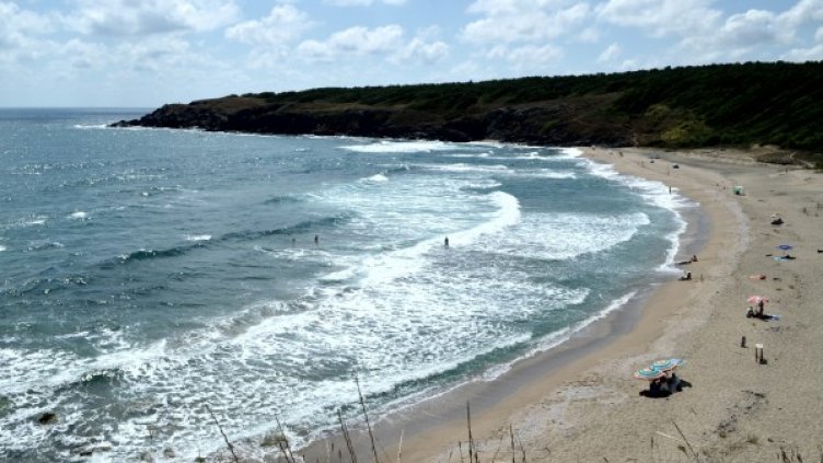 На неохраняемия плаж „Липите“ в Синеморец навръх Илинден морето погълна героите Петър Тодоров и Христо Стефанов. Снимка: Impact Press Group