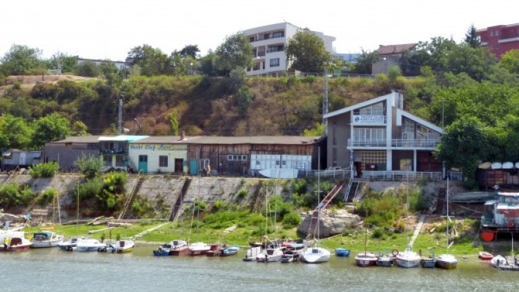 Ветеранът впечатли съгражданите си. Снимка: БТА