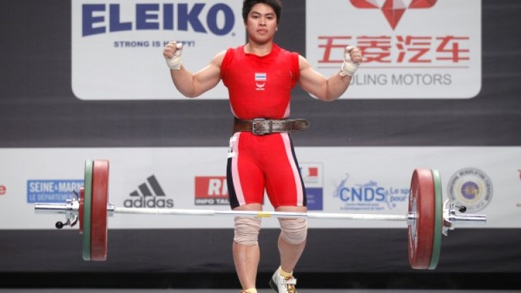 Мъжкото момиче Пимсири Сирикаев сънувало титлата си. Снимка: Reuters