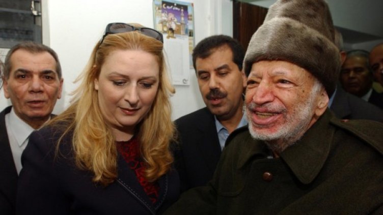 Суха и Ясер Арафат. Снимка: архив, Reuters