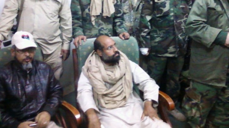 Сейф ал Ислам веднага след задържането си. Снимка: архив, Reuters