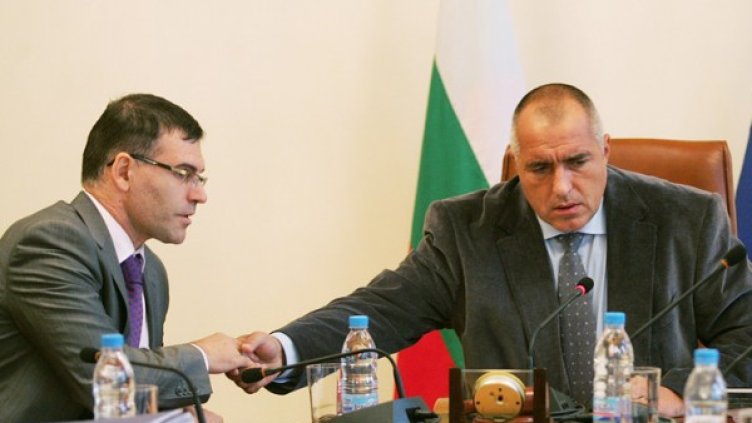 Дянков отново очаква поздравления от премиера. Снимка: архив, БТА