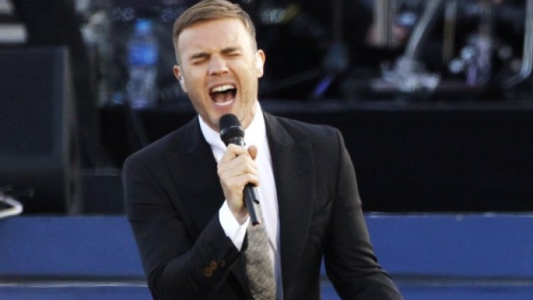 Гари Барлоу скърби за мъртвороденото бебе. Снимка: Reuters