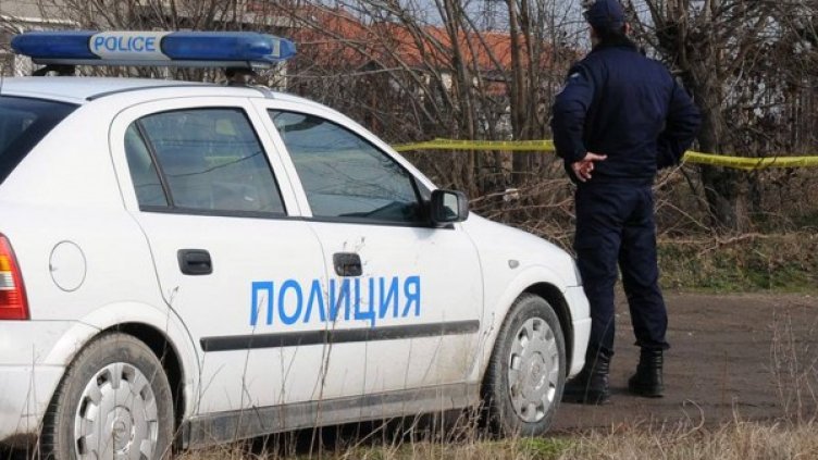 Полицията продължава работа по случая. Снимка: Impact press group