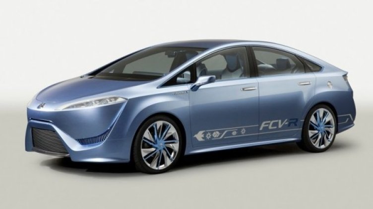 Toyota вече показа концептуален модел - FCV-R, който се задвижва на водород. Снимка: Toyota