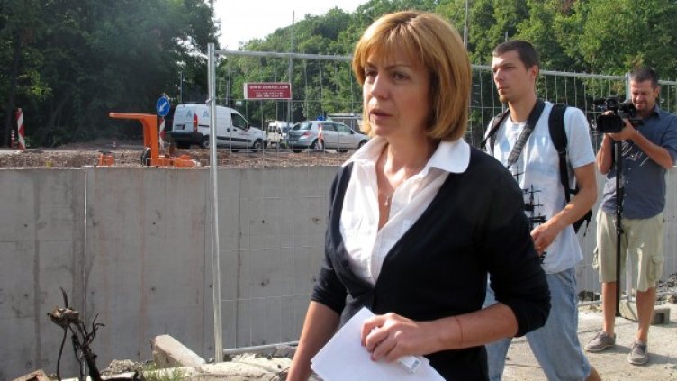 Фандъкова провери строежа на кръстовището край Телевизионната кула. Снимка: БТА