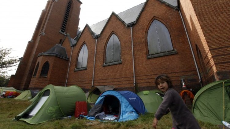 Ромите във Франция идват предимно от България и Румъния. Снимка: Reuters