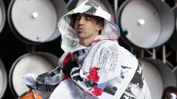 Преди Антъни Кийдис феновете ще подгреят с Q-Check. Снимка: Reuters