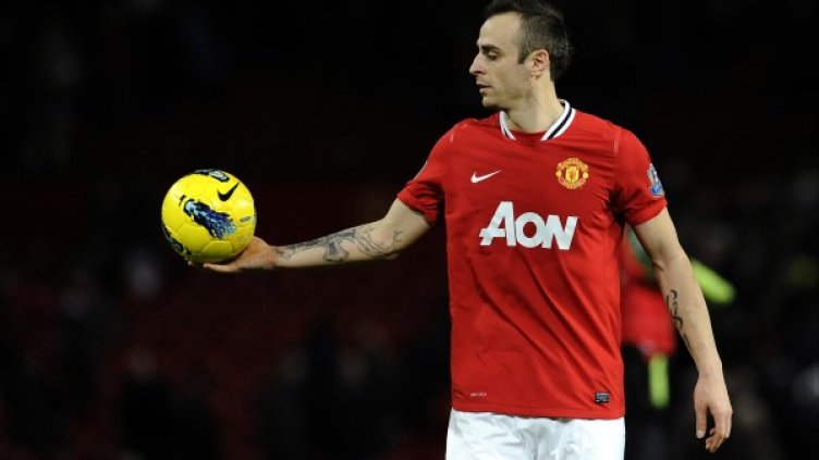 Спекулациите около трансфера на Бербатов не спират. Снимка: Reuters