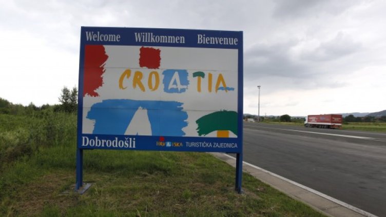 Двама българи са арестувани в Хърватия за кражби от коли. Снимка: архив, Reuters